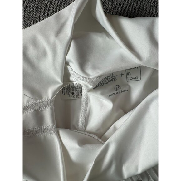 LUCKY IN LOVE X Bethanie Mattek Sands Court Worn White Ruffle Tennis Skort Sz M - Picture 6 of 8